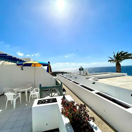 Nudist With Pool View And One Bedroom In Lanzarote