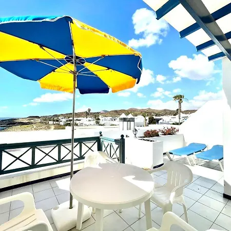 Nudist With Pool View And One Bedroom In Lanzarote Apartment