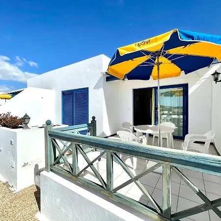 Nudist With Pool View And One Bedroom In Lanzarote *