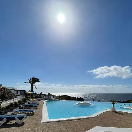 Nudist With Pool View And One Bedroom In Lanzarote 公寓